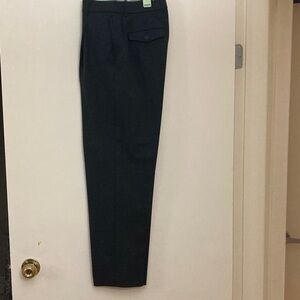 NWOT🌟Uniqlo Heattech center pressed pants